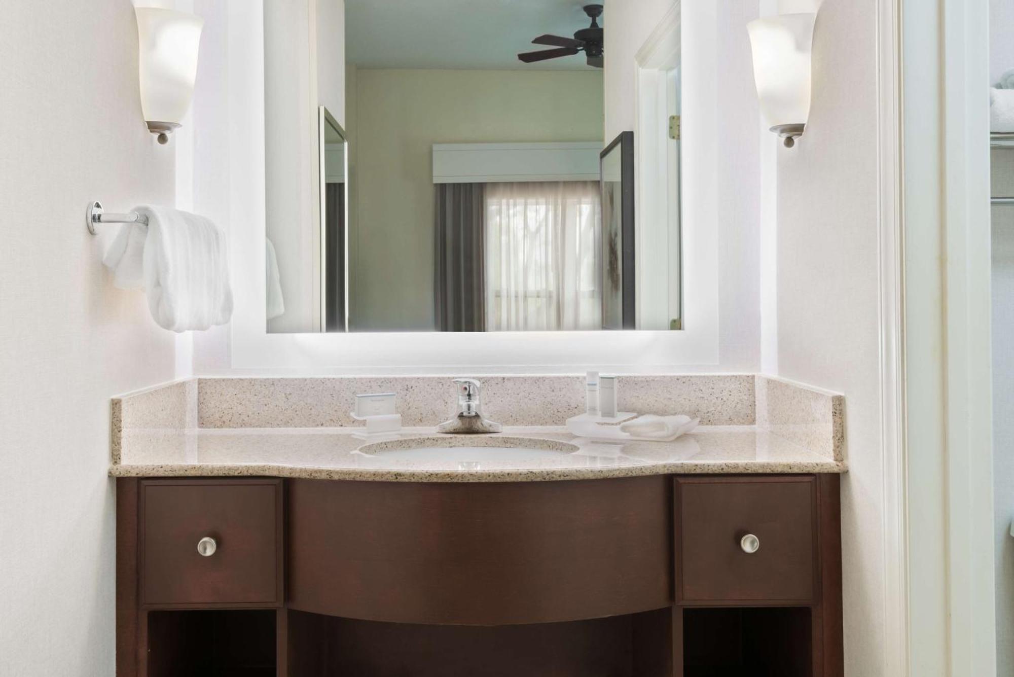 Homewood Suites By Hilton Raleigh/Crabtree Valley Dış mekan fotoğraf